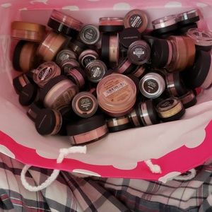 Lot of Bare Mineral loose shadows, blush, etc
